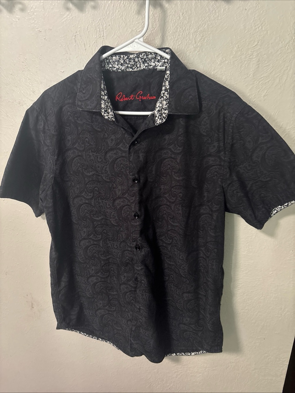 Robert Graham Black Paisley Short-Sleeve Button-Down Shirt with Floral Trim